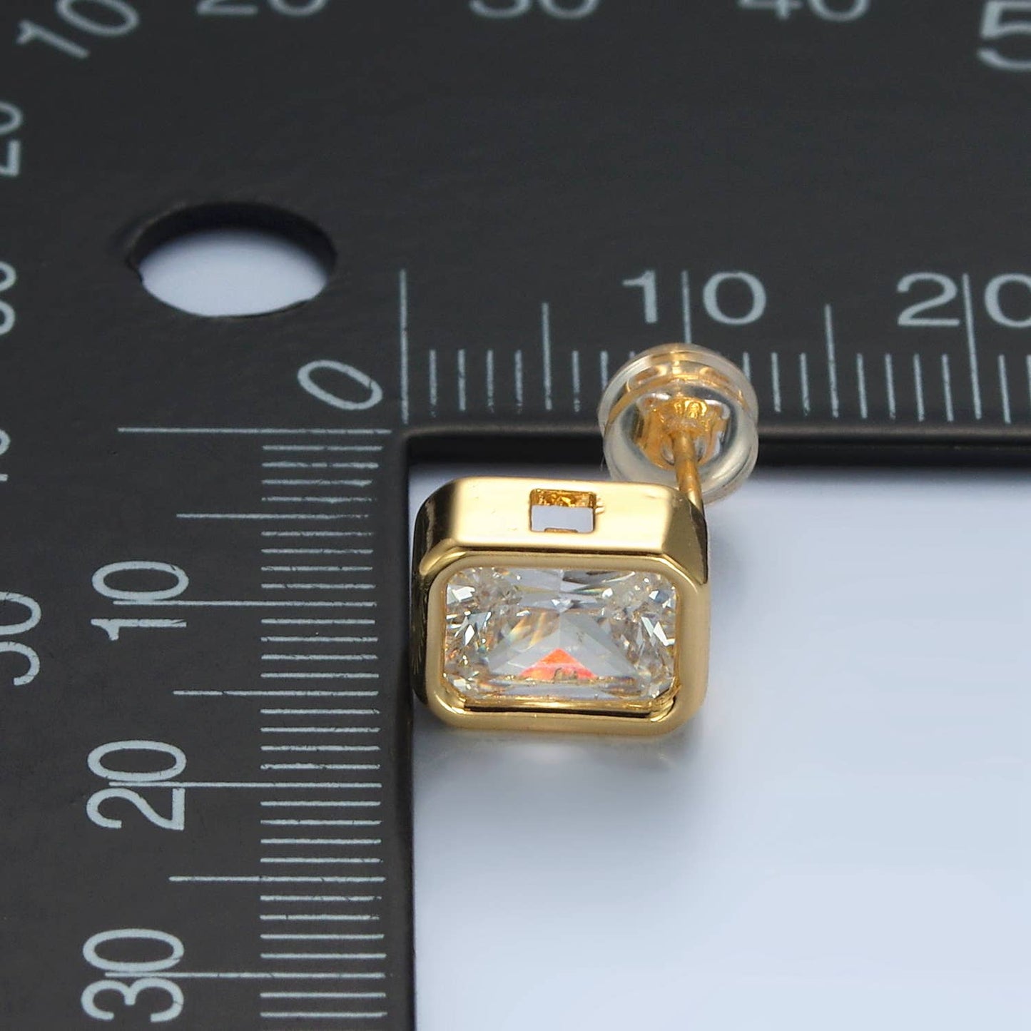 24K Gold Filled Clear CZ Bezel Stud Earring | AD-672