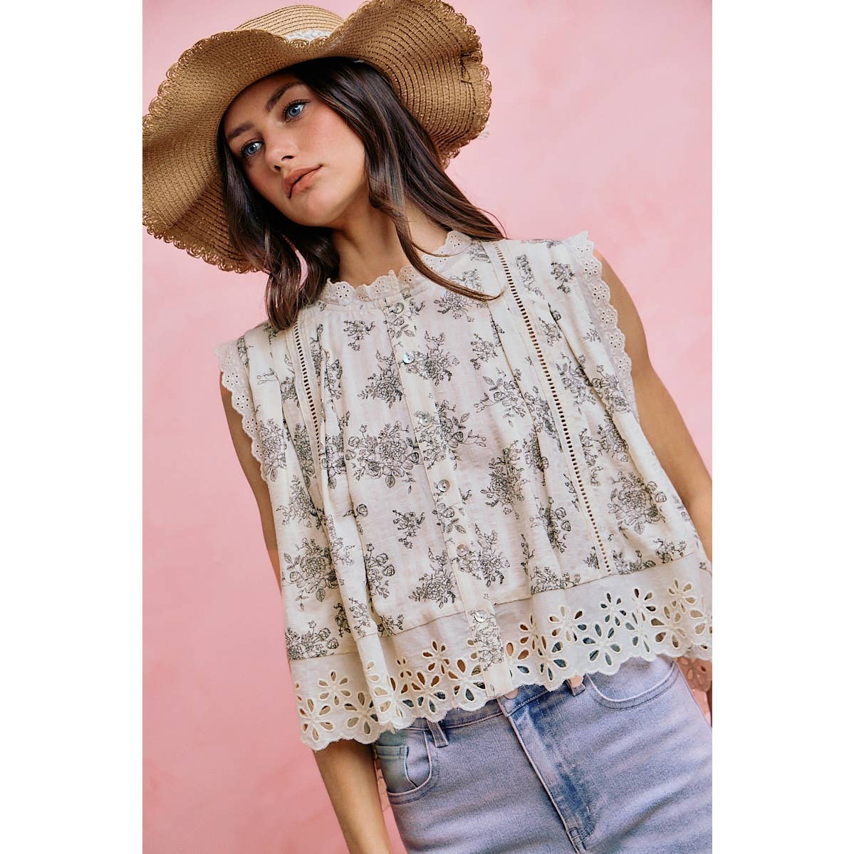 VINTAGE FLORAL TEXTURED WOVEN BUTTON TRIMMED BLOUSE TOP