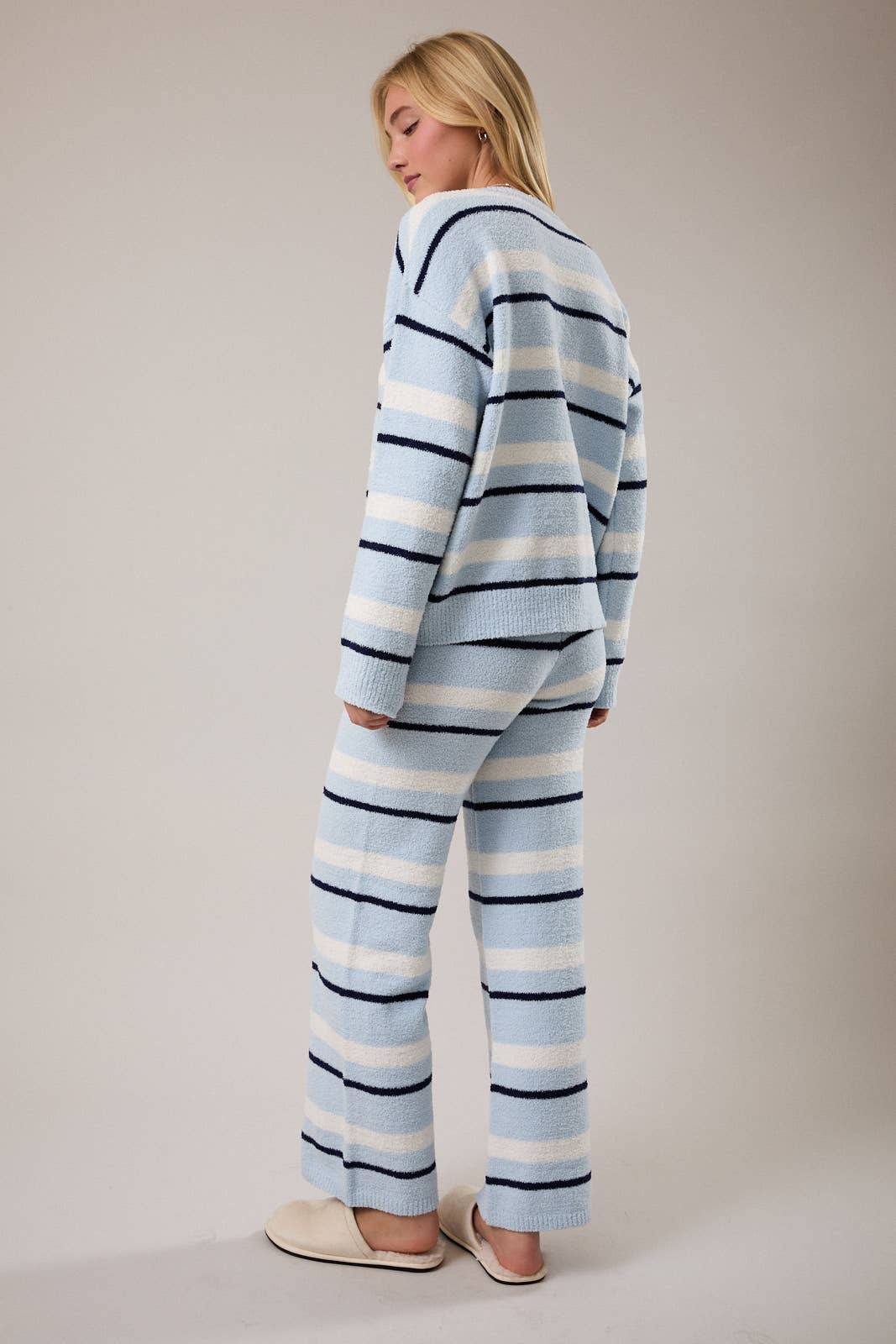 LONG SLEEVE STRIPE SWEATER TOP WITH WIDE LEG SWEATER PANTS