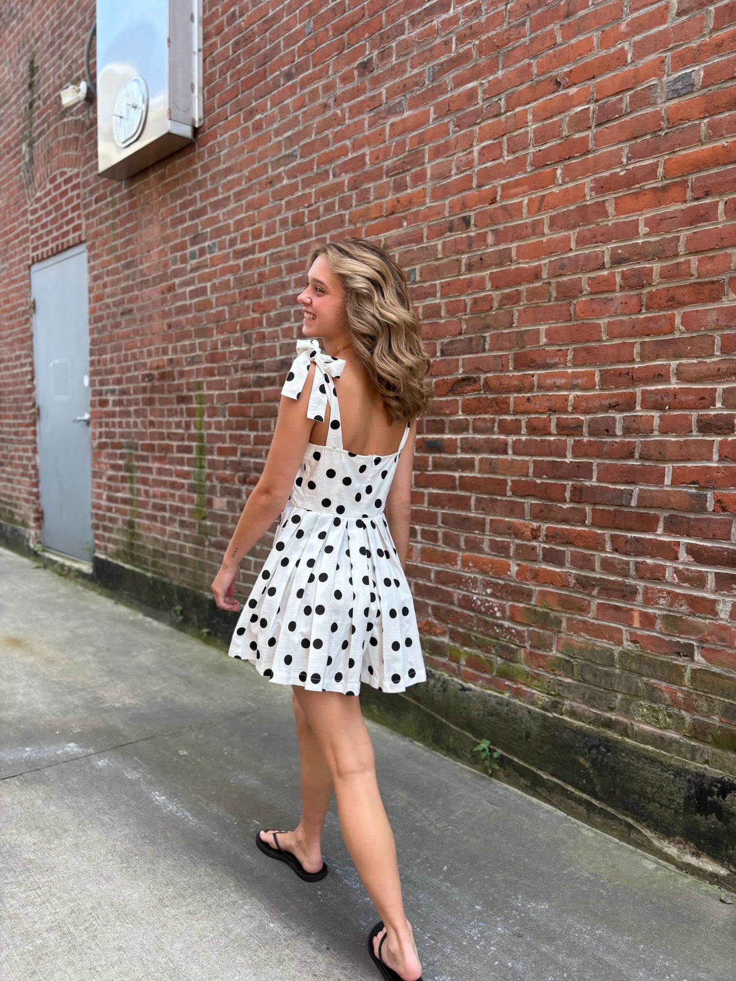 Polka Dot Tie Shoulder Pleated Romper