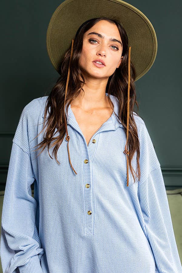 R5364 | [OUTLET SALE] Oversize Button Up Collard Knit Romper