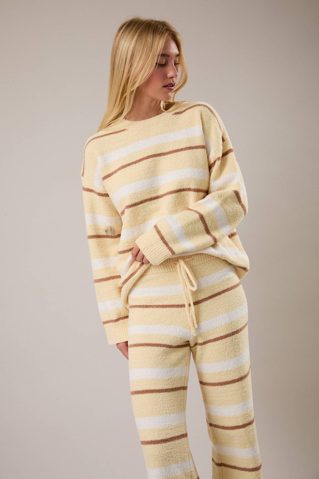 LONG SLEEVE STRIPE SWEATER TOP WITH WIDE LEG SWEATER PANTS