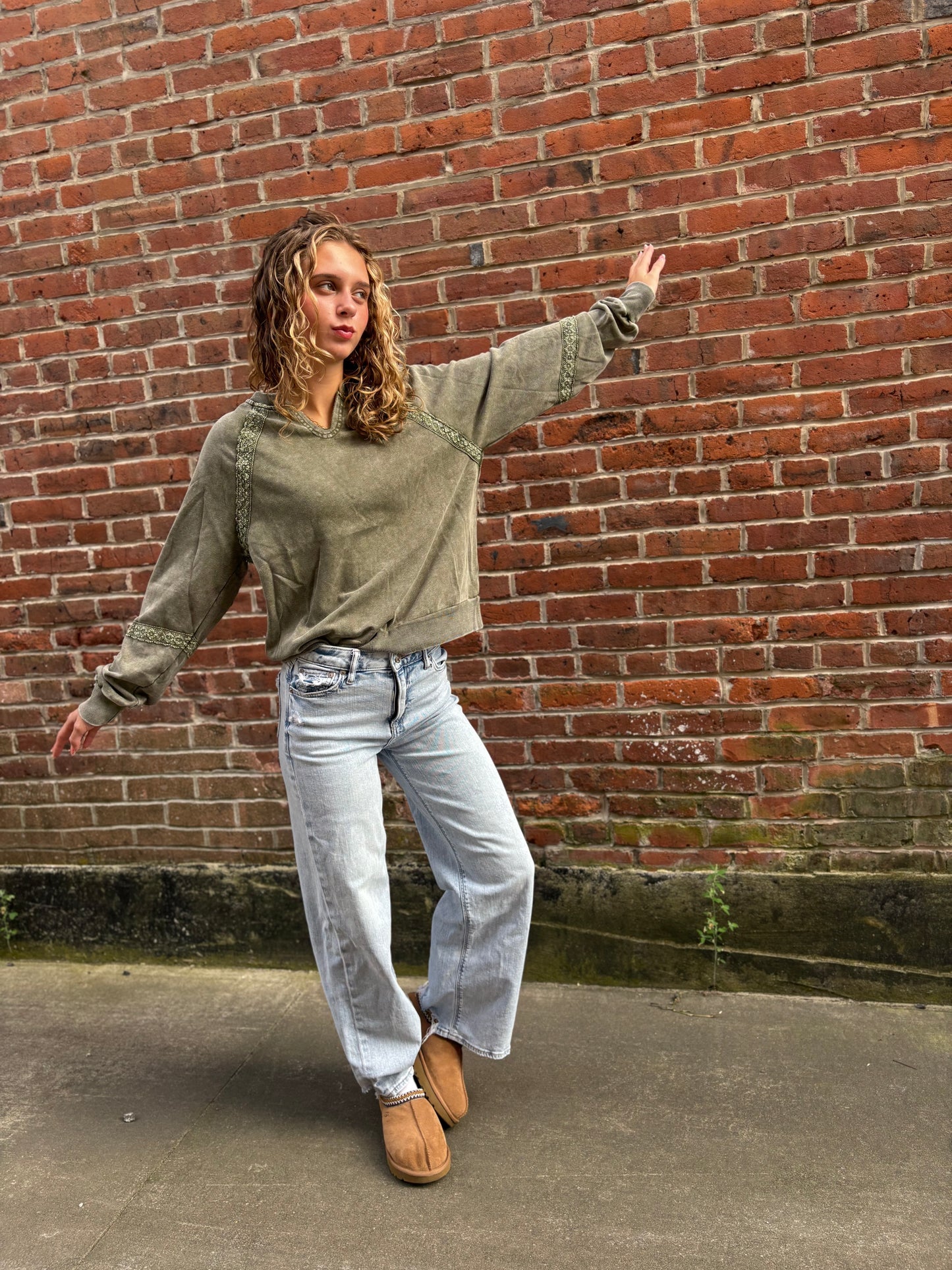 Lace Patchwork Sweatshirt