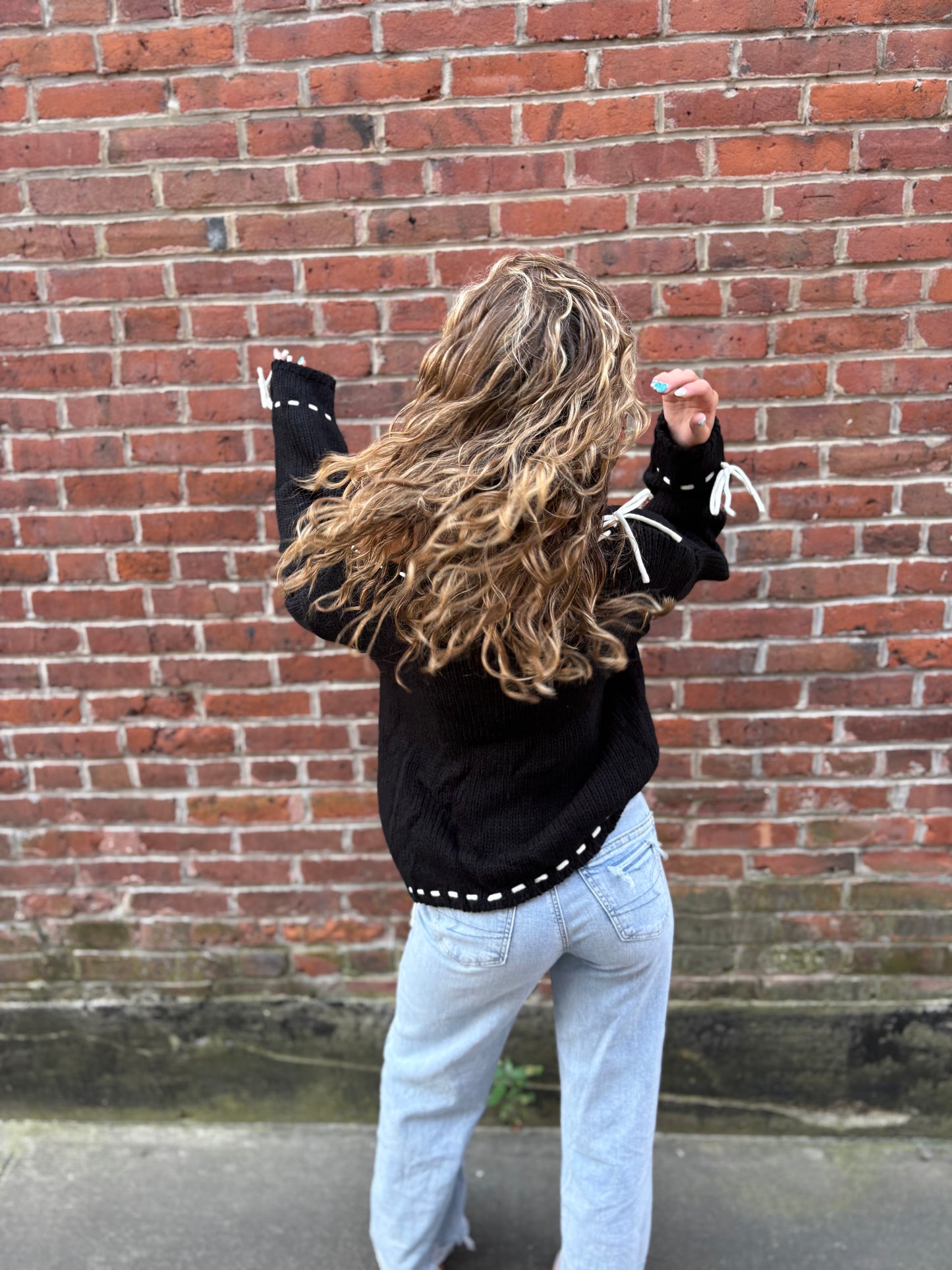 Loose Fit Solid Color Pullover Sweater