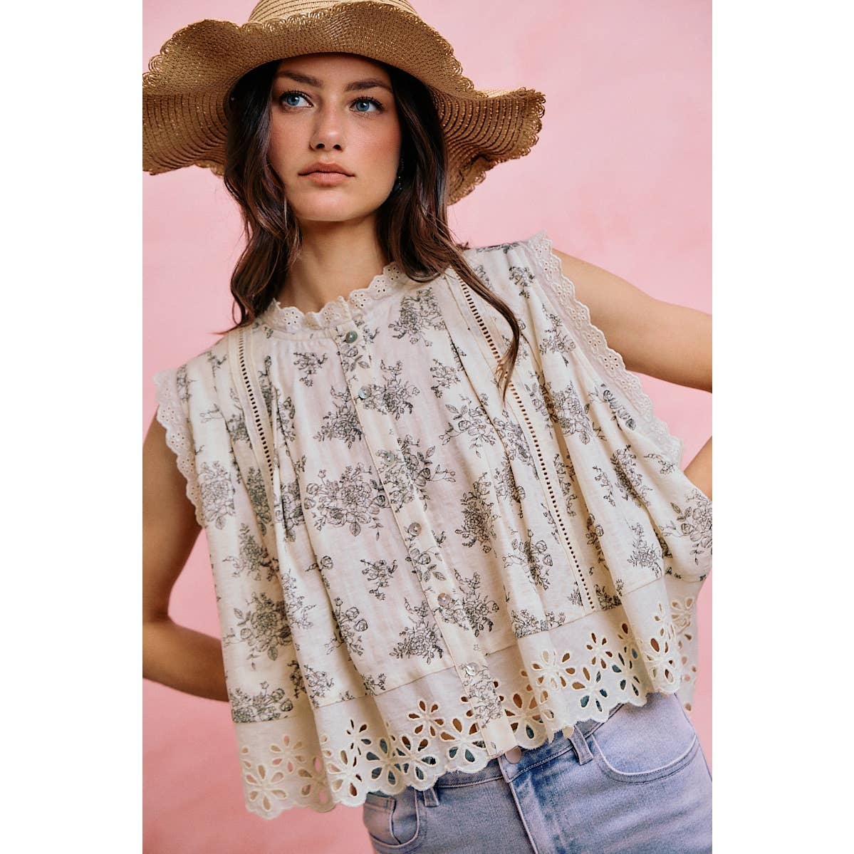 VINTAGE FLORAL TEXTURED WOVEN BUTTON TRIMMED BLOUSE TOP