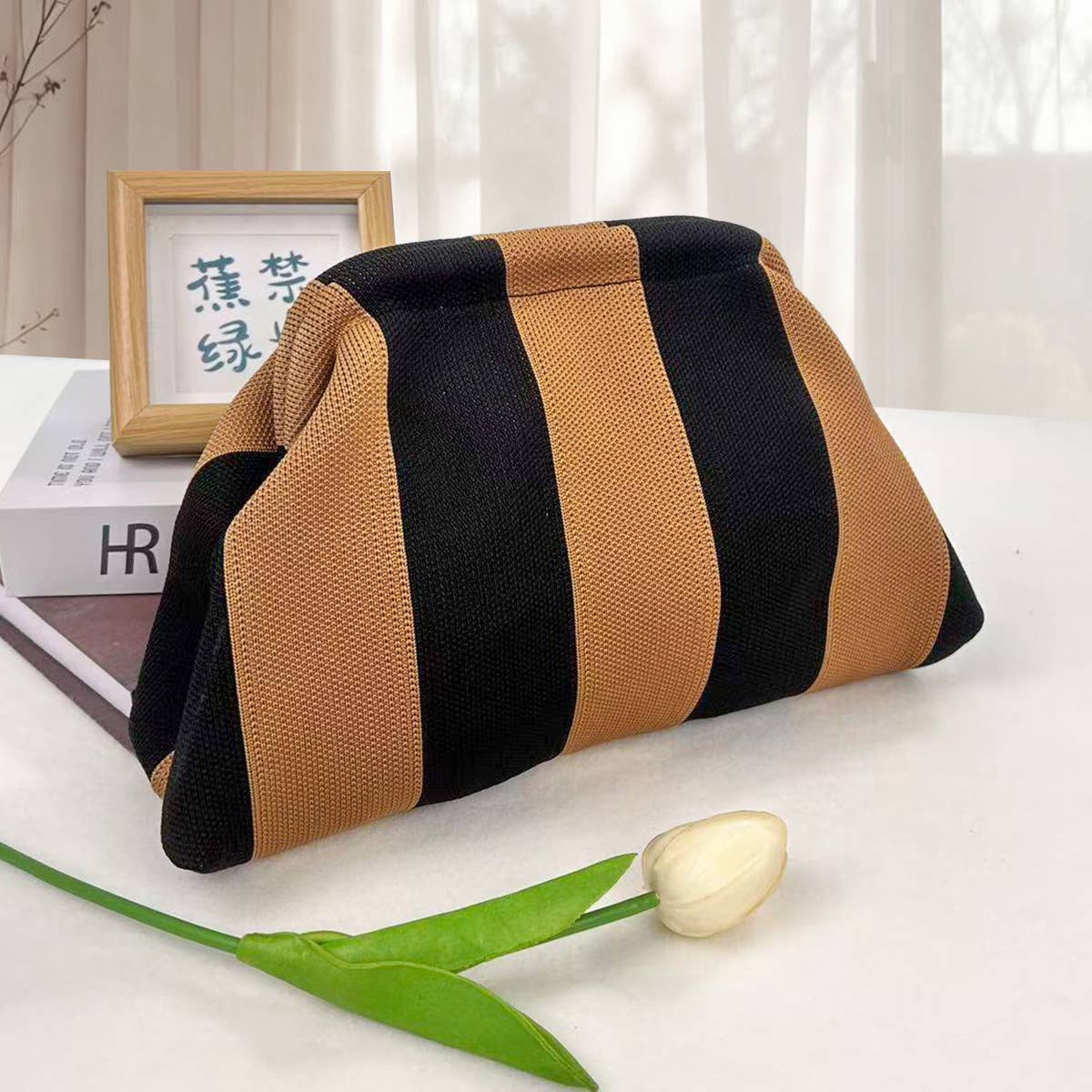 Color-block Striped Knit Cosmetic Bag Beach Knit Clutch