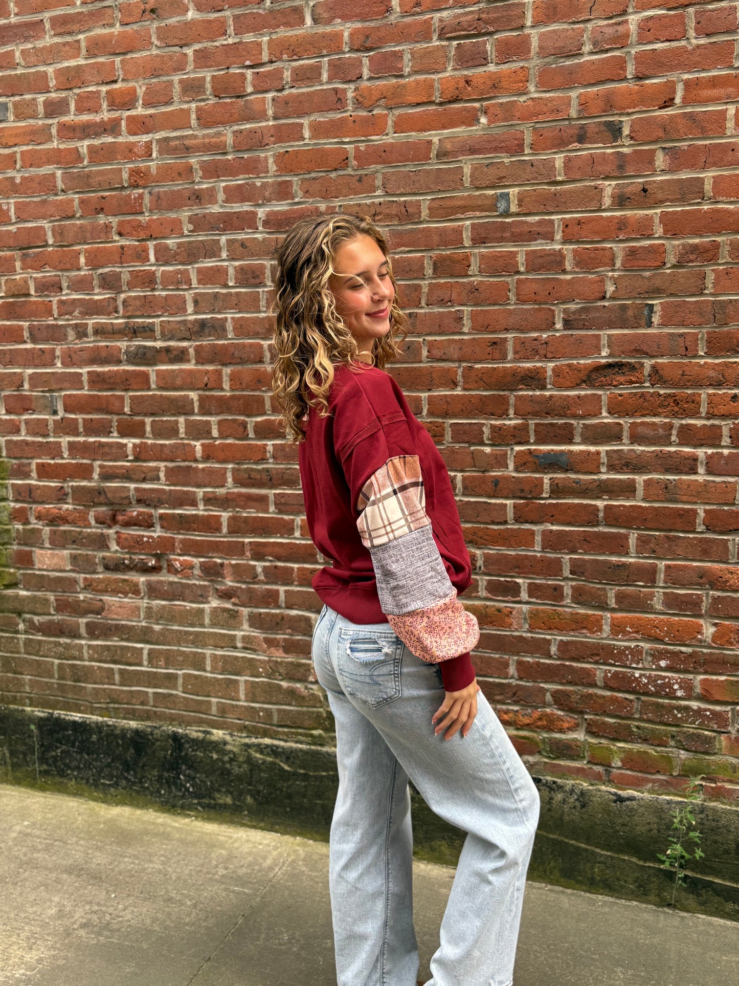 Plaid Colorblock Patchwork Sleeve Raw Seam Sweatshirt