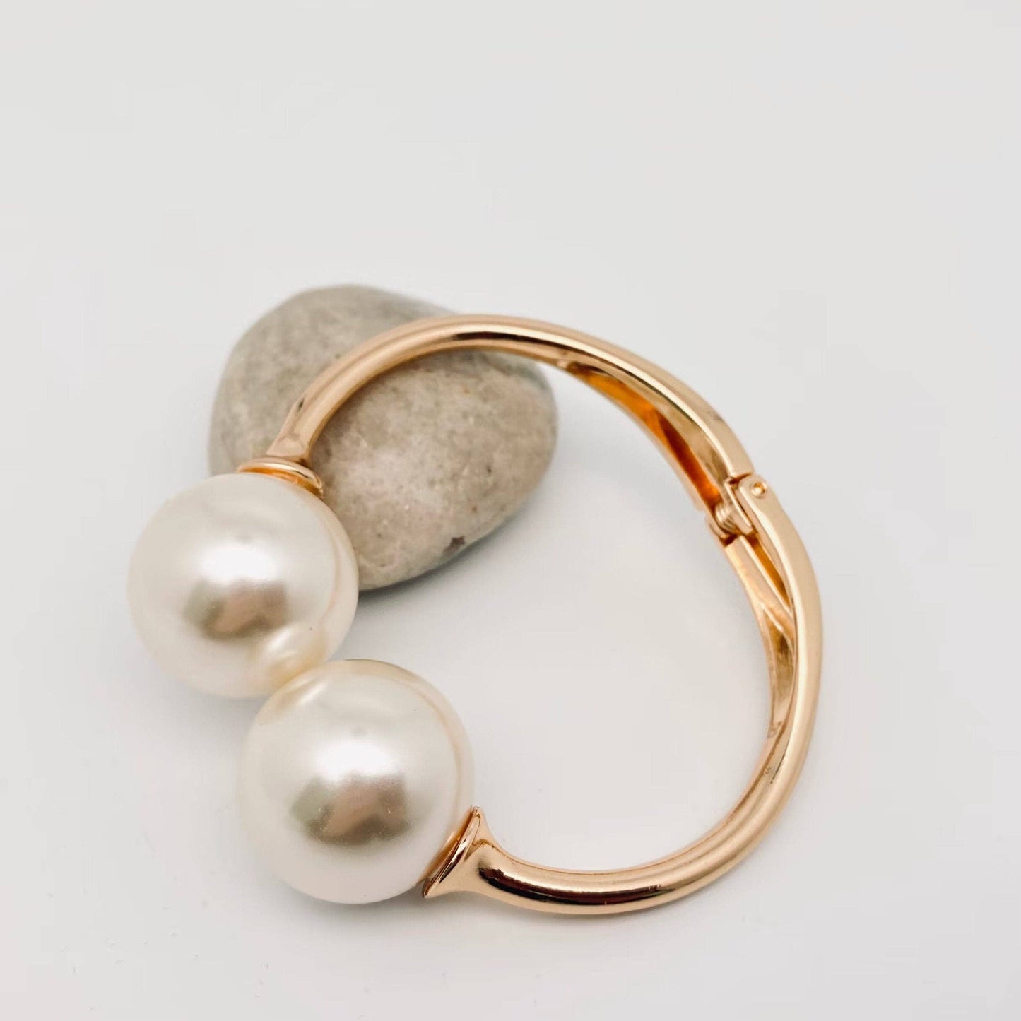 Large Pearl Opening Bangle