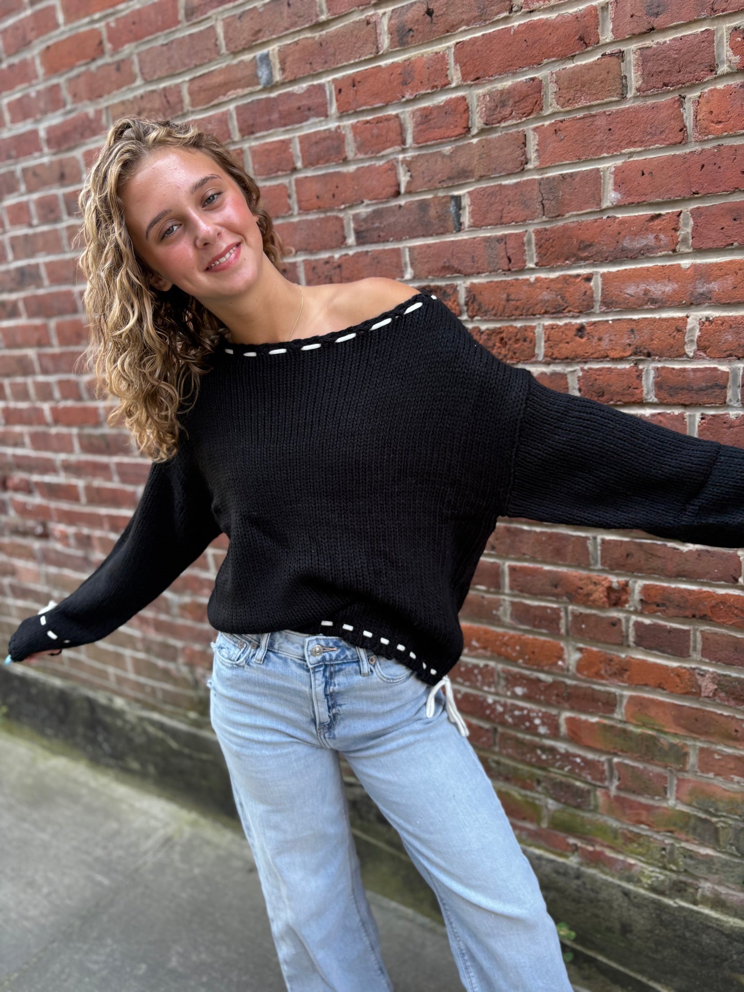 Loose Fit Solid Color Pullover Sweater