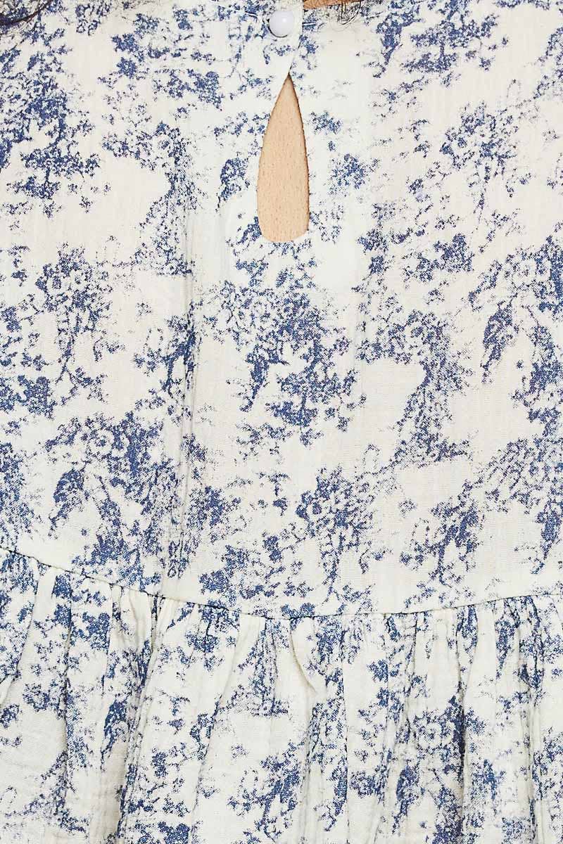 Round Neck Double Gauze Pintuck Floral Sleeveless Top