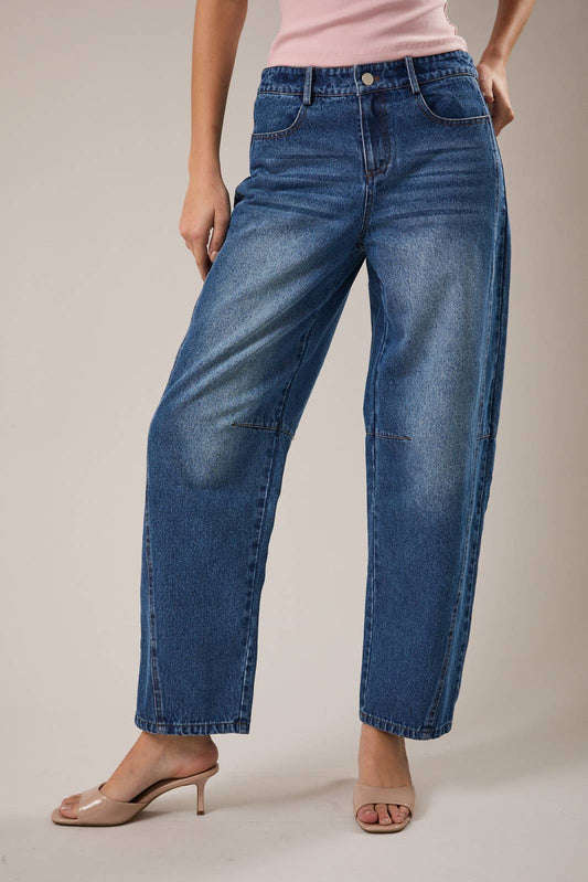 Mid-rise side seam detailed barrel jeans