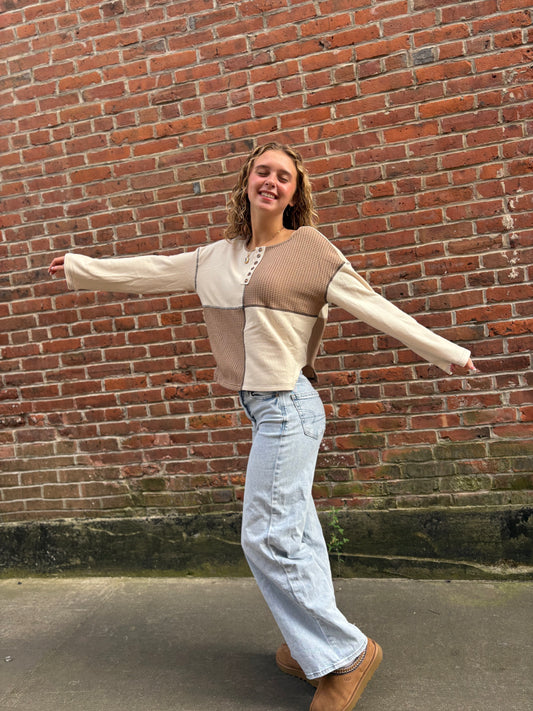 Color Block Waffle Knit Stitch Detail Long Sleeve Top
