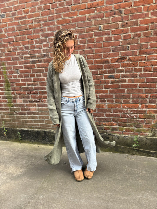Open front long sleeves long cardigan sweater