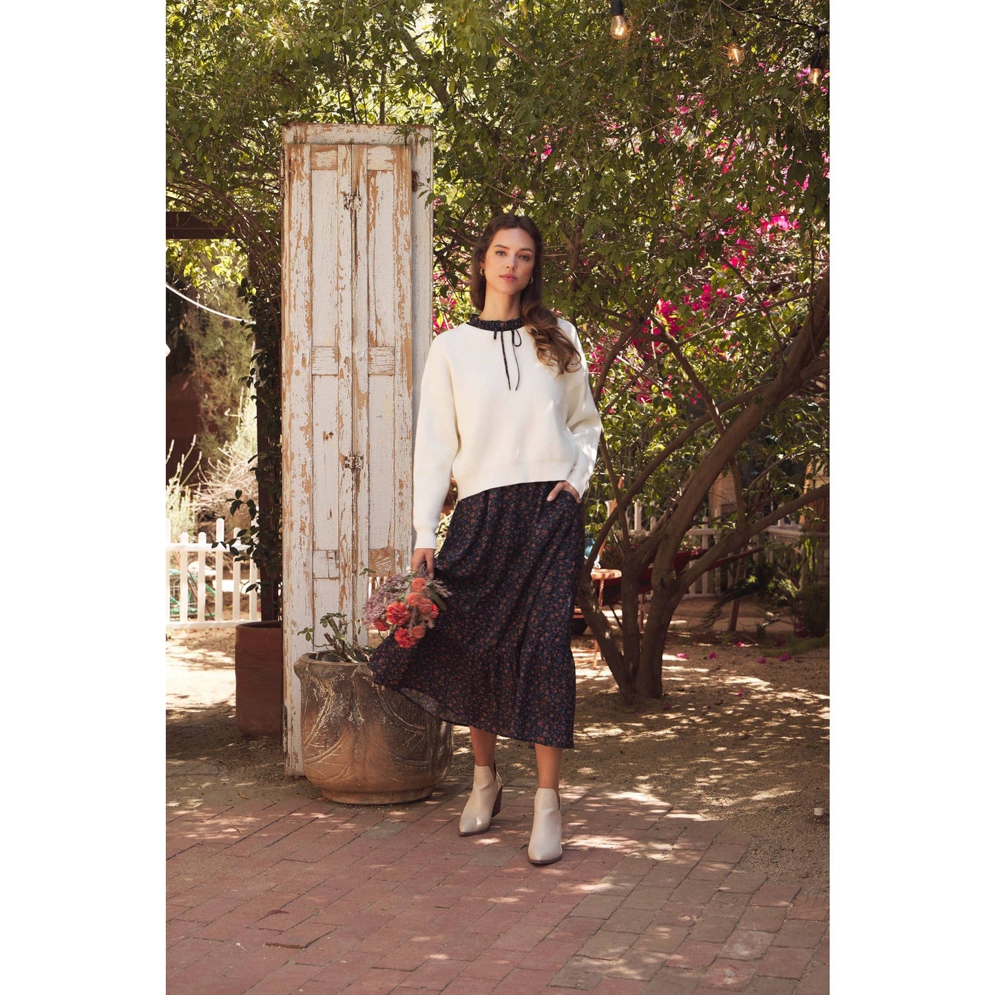 SWEATER WITH SATIN BACK TIE