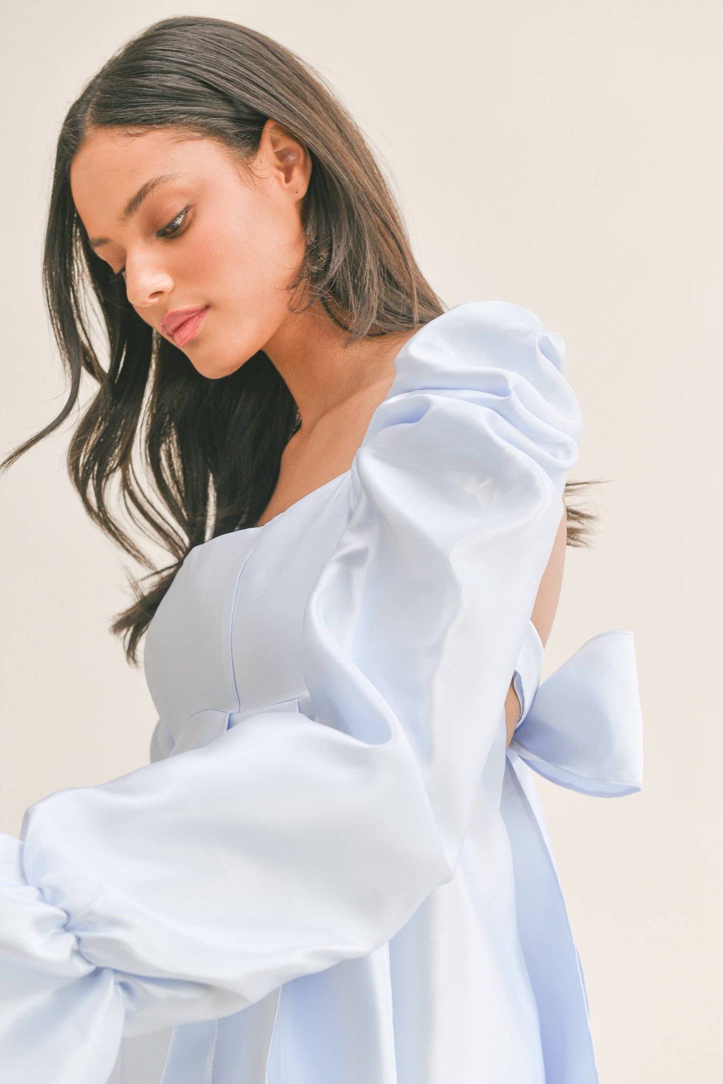BABYDOLL DRESS WITH LONG BELL PUFF SLEEVES AND BOW