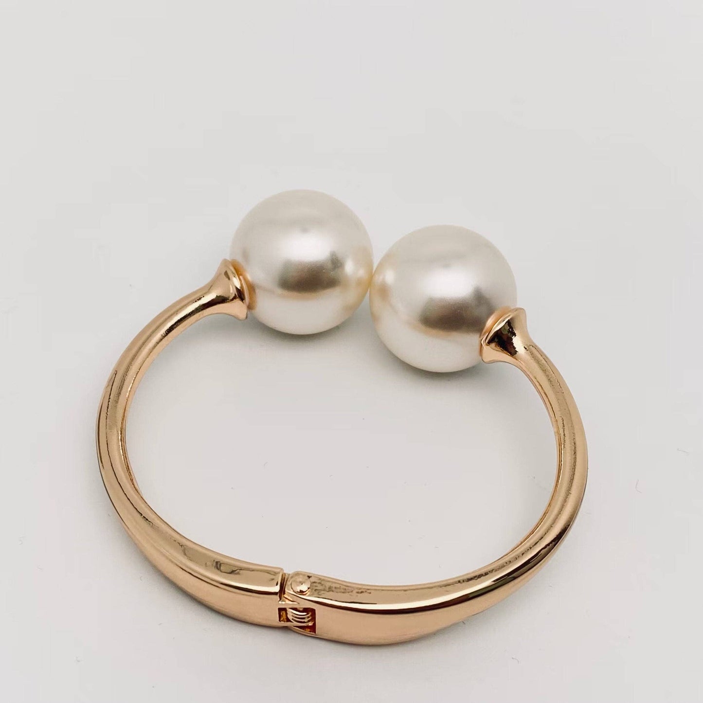 Large Pearl Opening Bangle