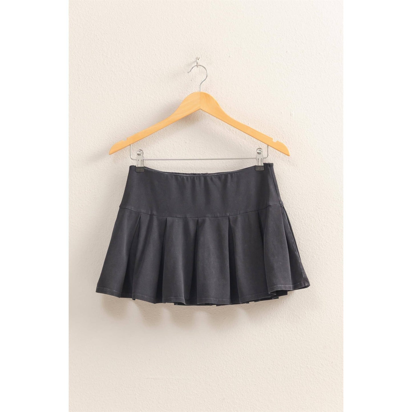 Mid Rise Pleated Mini Skort