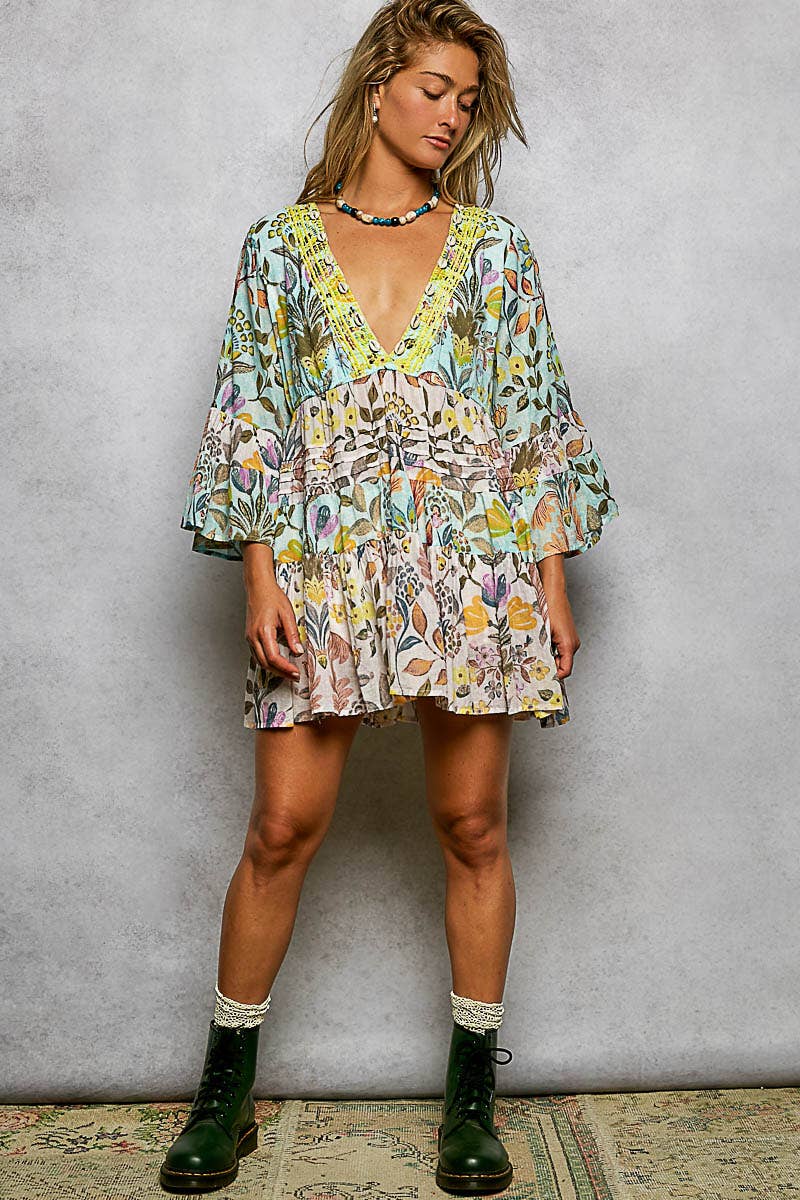 3/4 Sleeve V-neck Seashell Shape Printed Woven Dress