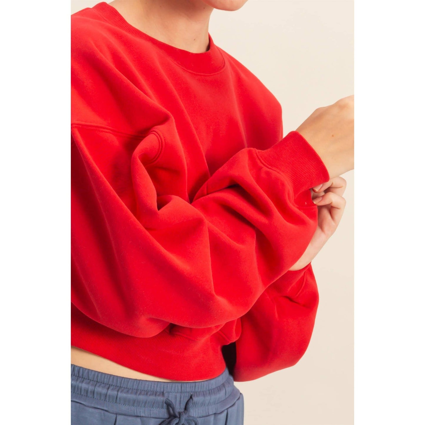 Everyday Long Sleeve Cropped Sweatshirt