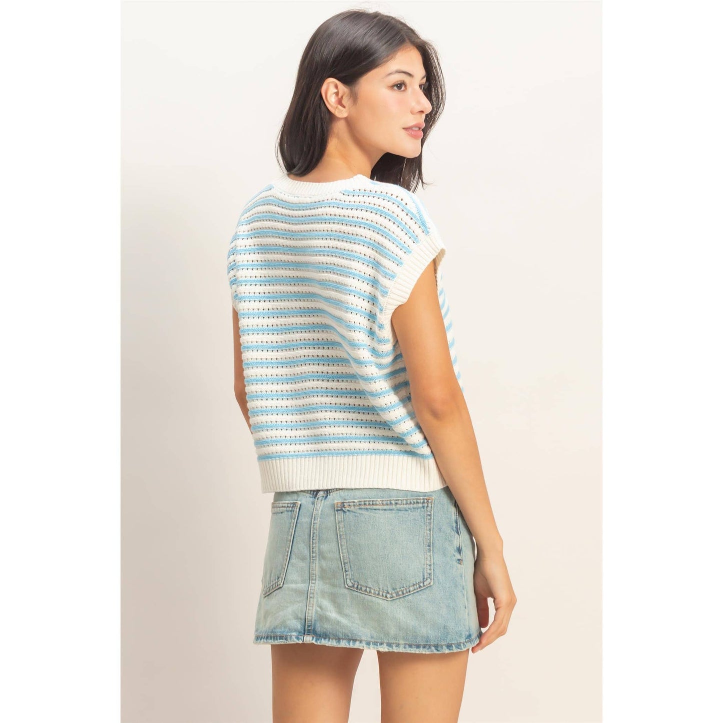 Striped Sleeveless Crew Neck Top