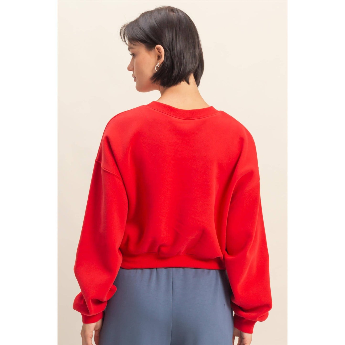 Everyday Long Sleeve Cropped Sweatshirt