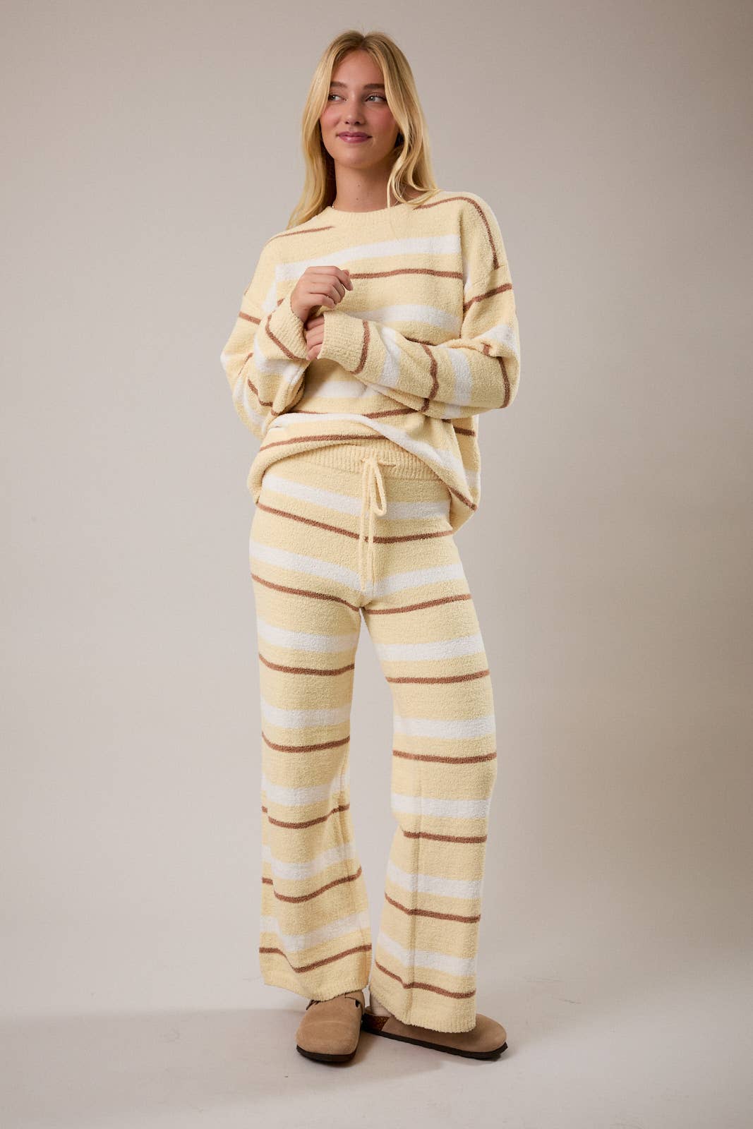 LONG SLEEVE STRIPE SWEATER TOP WITH WIDE LEG SWEATER PANTS